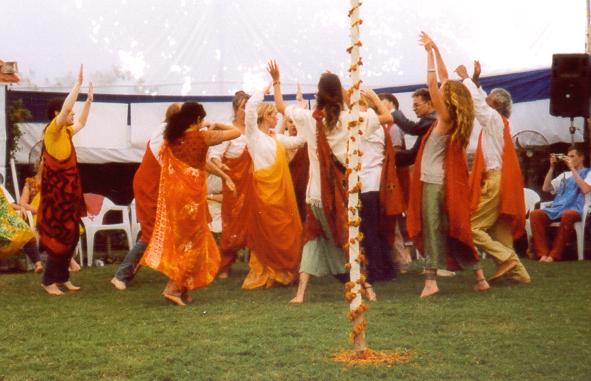 Fire element dancers