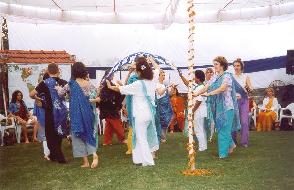 Water element dancers
